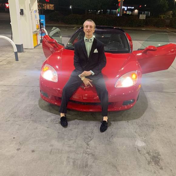 Meet your Posher, Payton - Picture 1 of 1